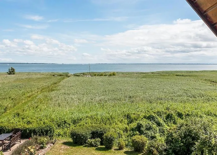 Haus Am Bodden 03 דירה *